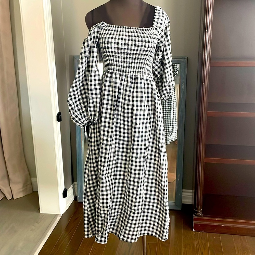 Dress S